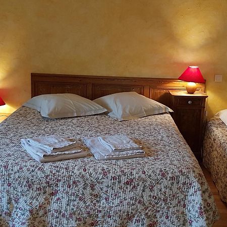 Golf De Teynac Bed & Breakfast Beychac-et-Caillau Екстериор снимка