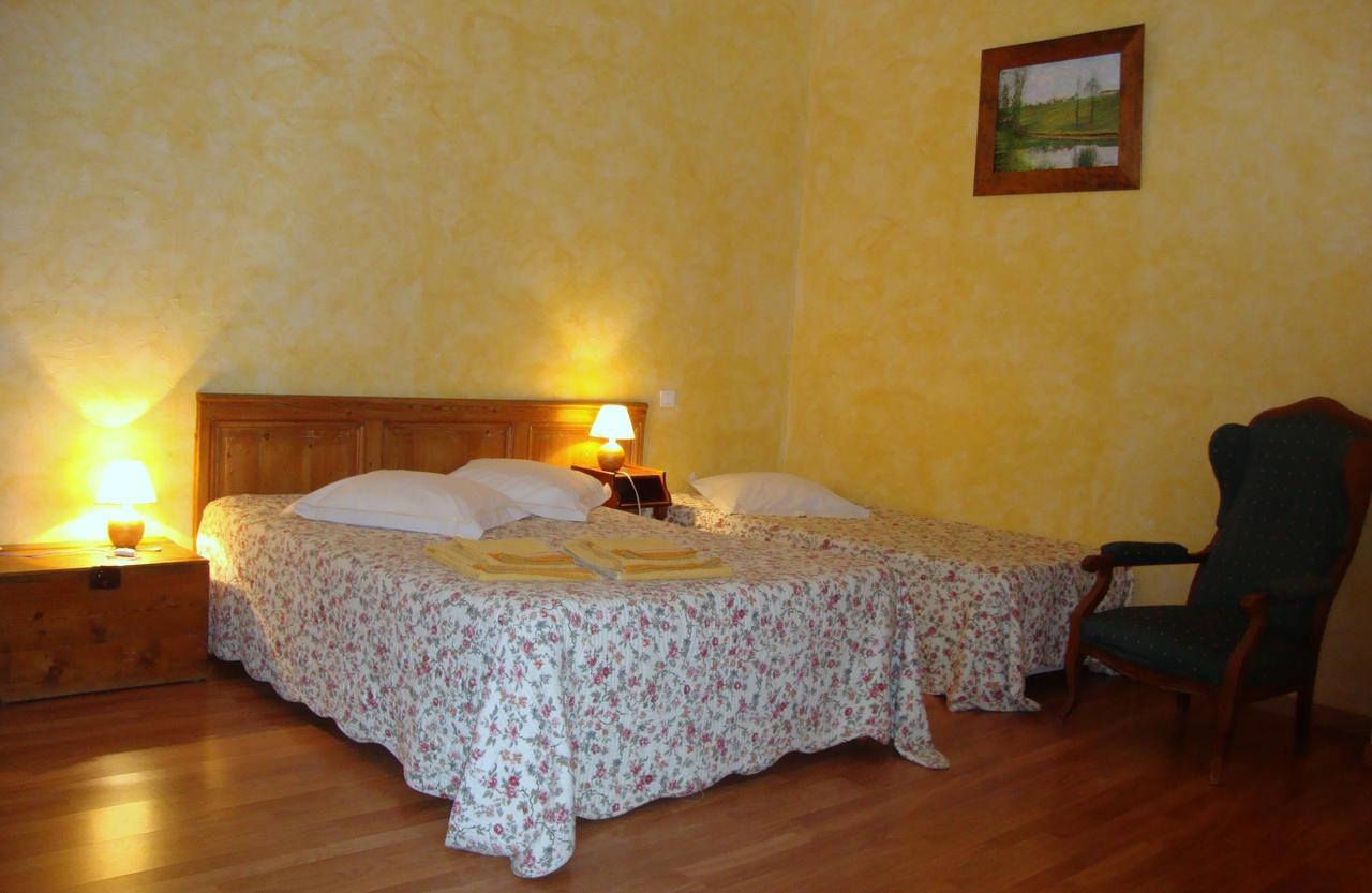 Golf De Teynac Bed & Breakfast Beychac-et-Caillau Екстериор снимка