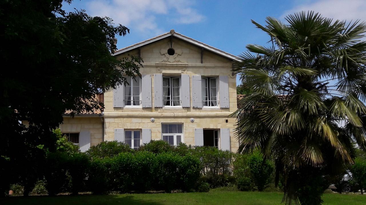 Golf De Teynac Bed & Breakfast Beychac-et-Caillau Екстериор снимка