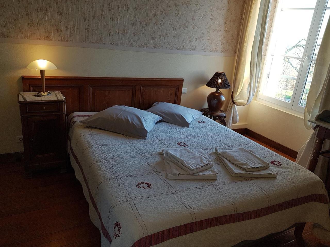 Golf De Teynac Bed & Breakfast Beychac-et-Caillau Екстериор снимка